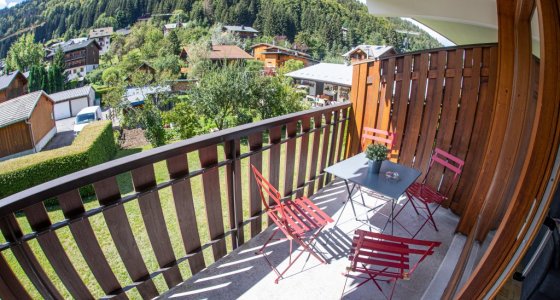 balcony in morzine summer mtb accom