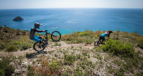 Best Monday Finale Ligure MTB holiday MTB Beds