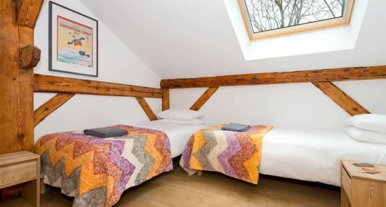 CHEAP MORZINE BEDROOM SUMMER