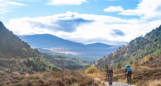 endless gravel road ride scotland